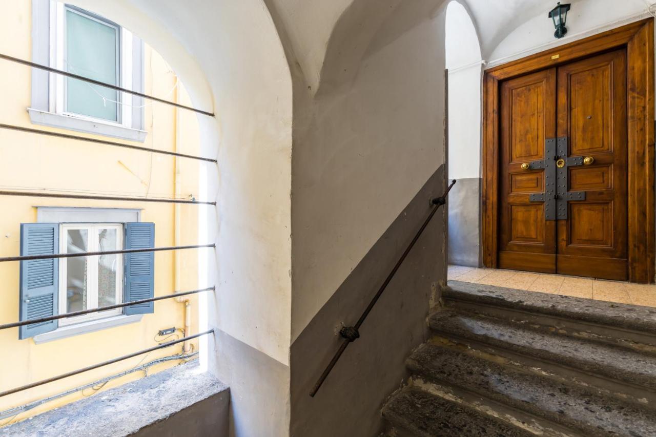 Sansevero Family Apartment By Wonderful Italy Naples Luaran gambar