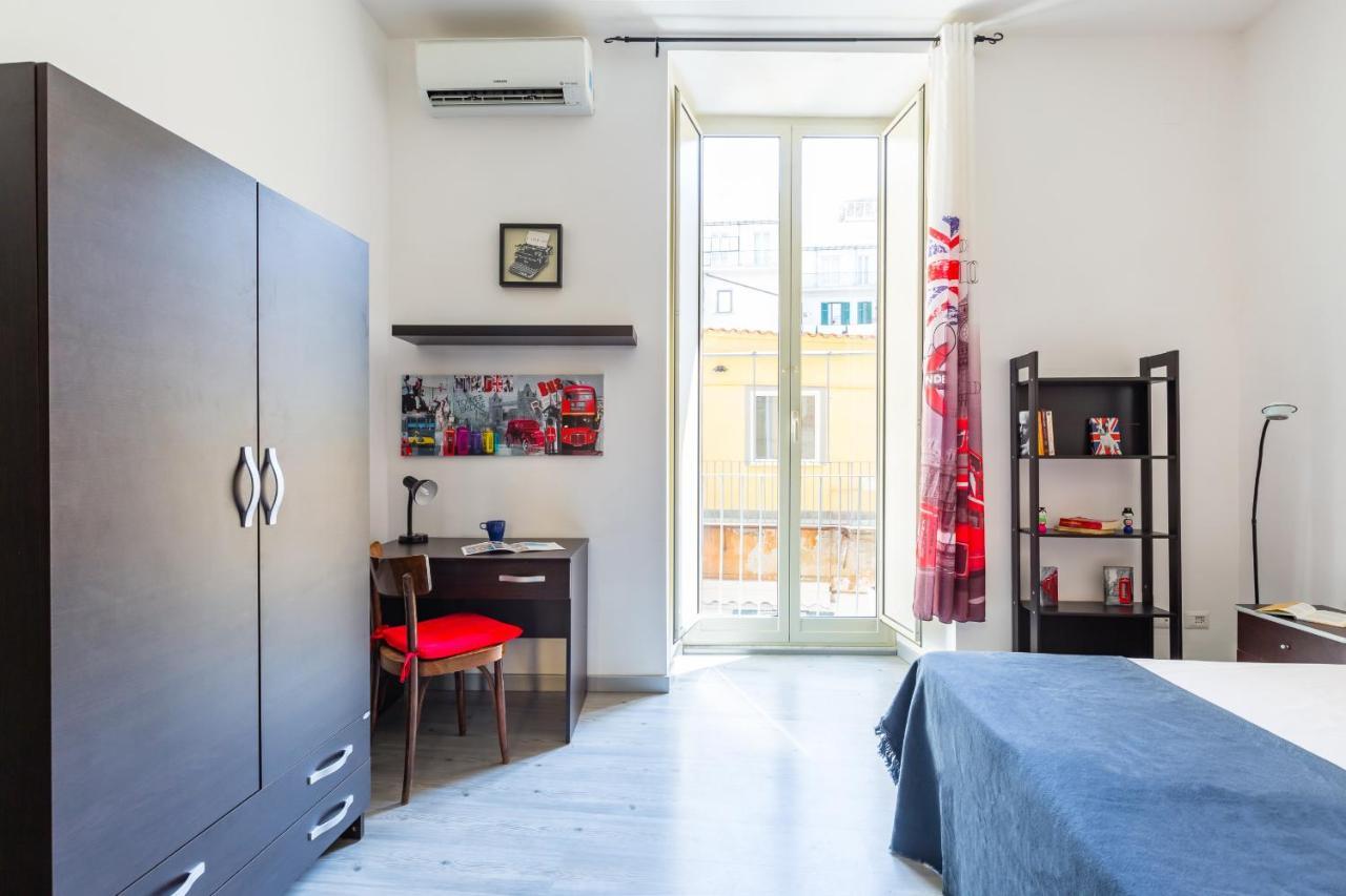 Sansevero Family Apartment By Wonderful Italy Naples Luaran gambar