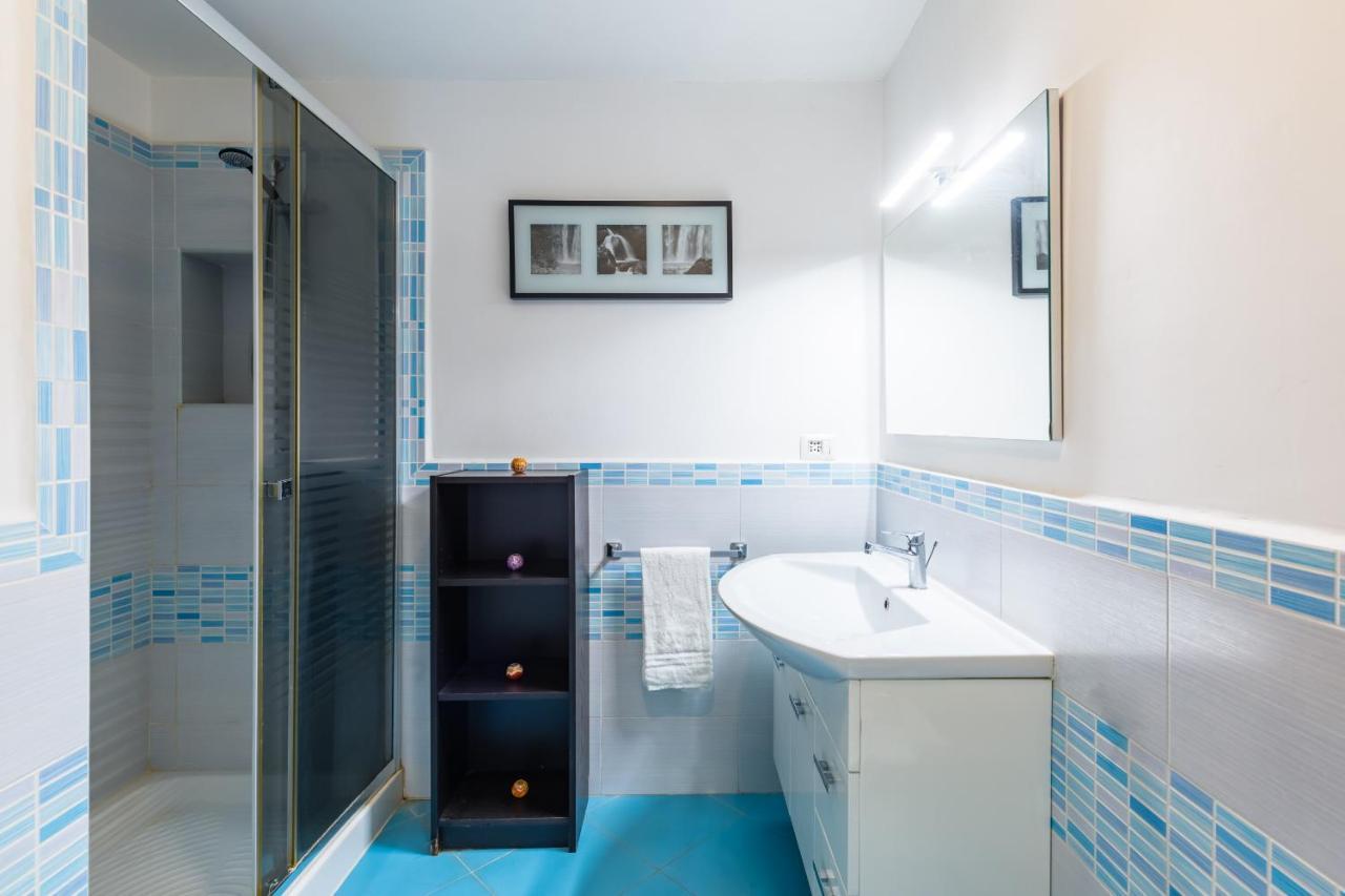 Sansevero Family Apartment By Wonderful Italy Naples Luaran gambar